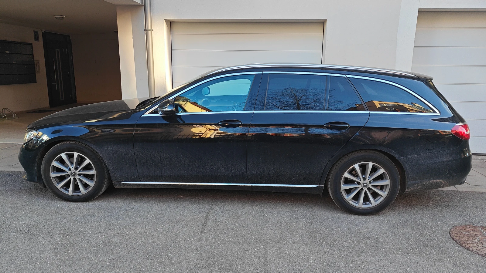 Mercedes-Benz E 200 T-model, снимка 3 - Автомобили и джипове - 52244194