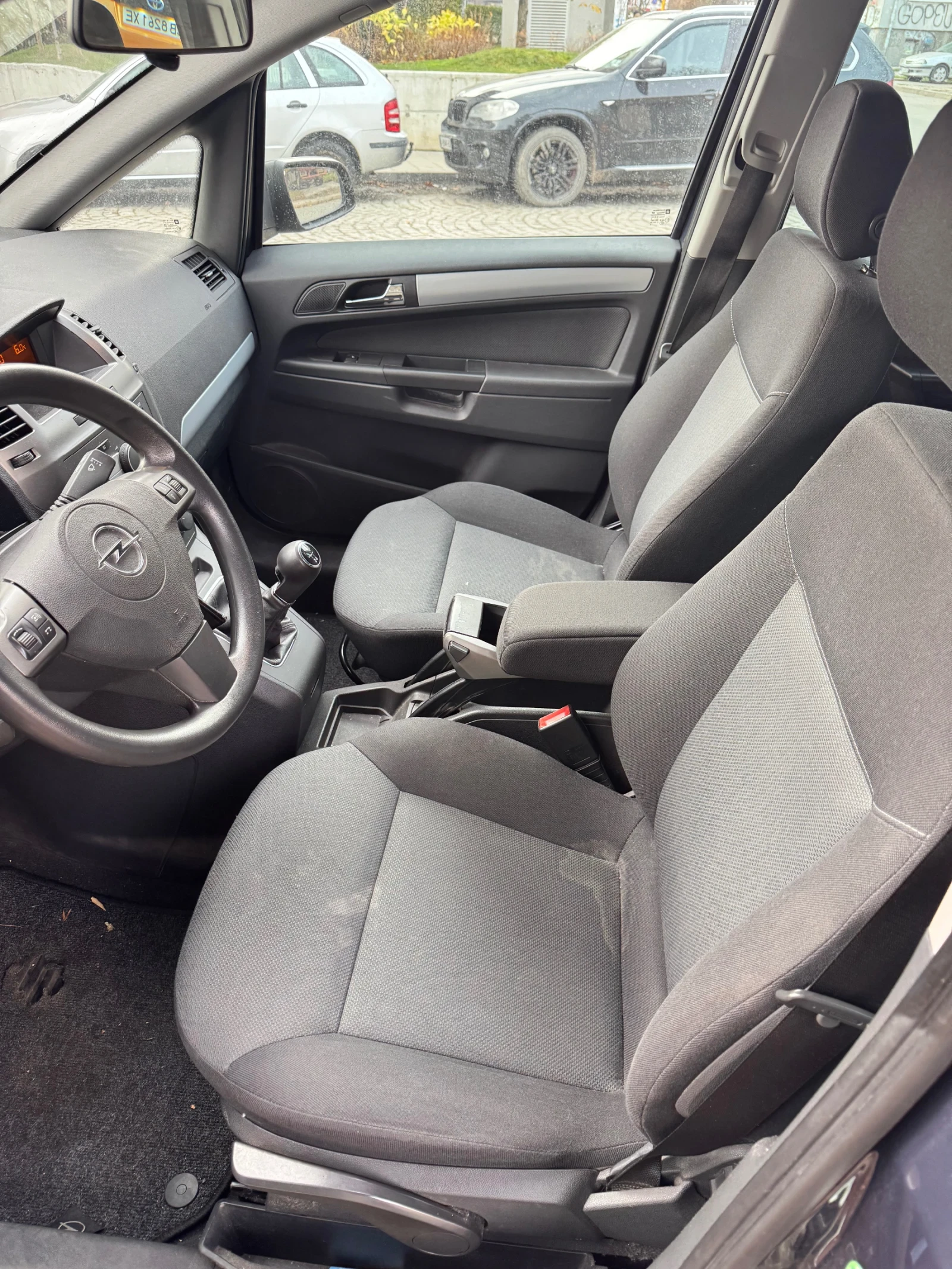 Opel Zafira  - изображение 8