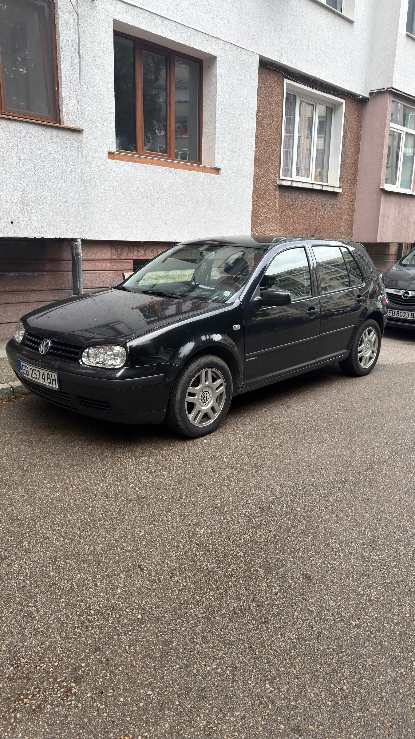 VW Golf 1.9 TDI 4motion, снимка 8 - Автомобили и джипове - 54617512