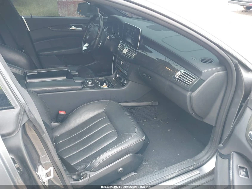 Mercedes-Benz CLS 400 4MATIC* AMG-�����* harman/kardon* �������* ������� | Mobile.bg � ����������� 7