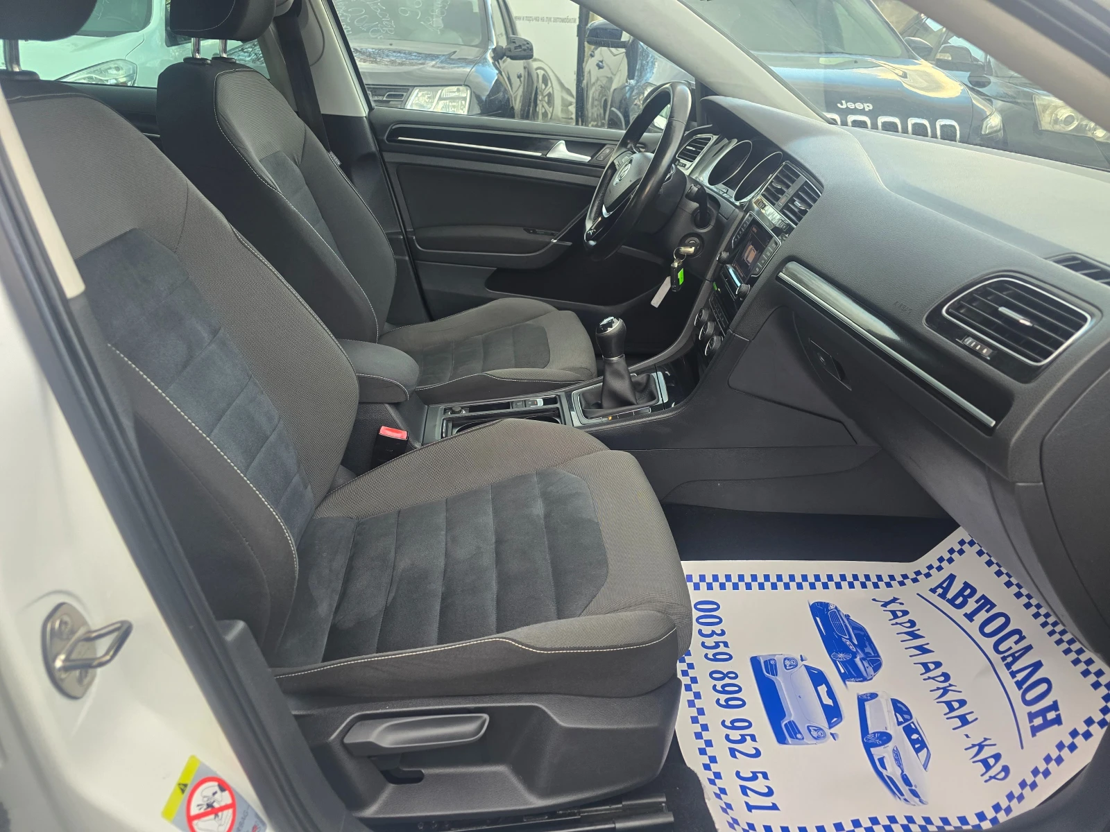 VW Golf 1.6TDI-105 K.C-НАВИ-ЛУКСОЗНО ИЗПЪЛНЕНИЕ, снимка 10 - Автомобили и джипове - 53977780