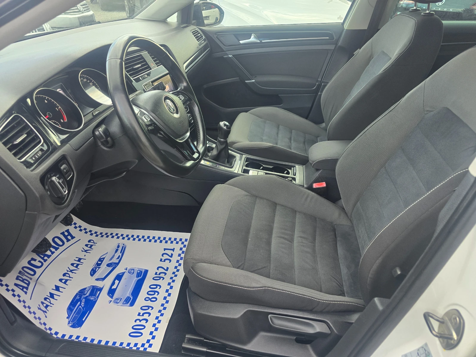 VW Golf 1.6TDI-105 K.C-НАВИ-ЛУКСОЗНО ИЗПЪЛНЕНИЕ, снимка 9 - Автомобили и джипове - 53977780