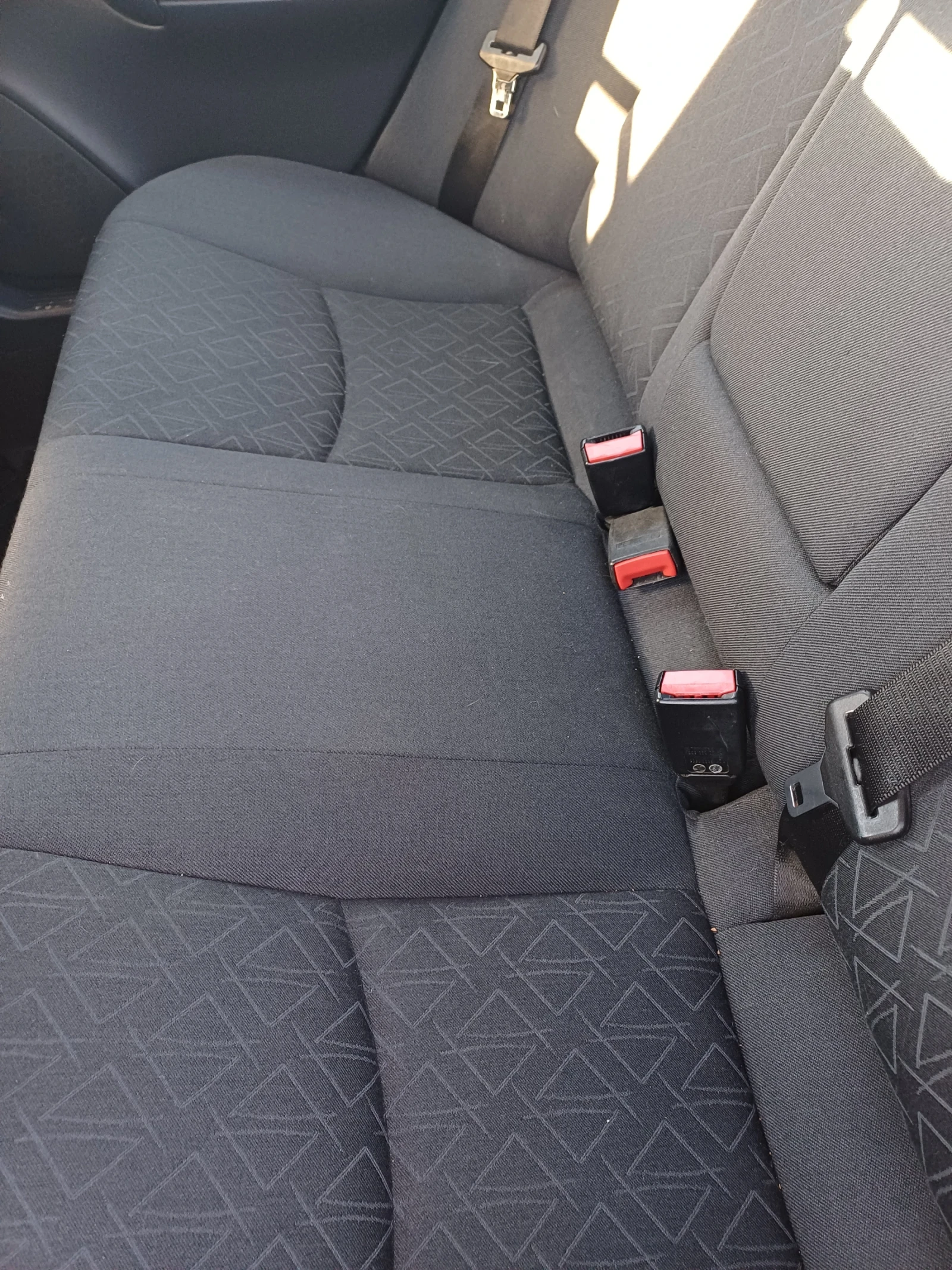 Mercedes-Benz C 180 Kompressor, снимка 6 - Автомобили и джипове - 54145535