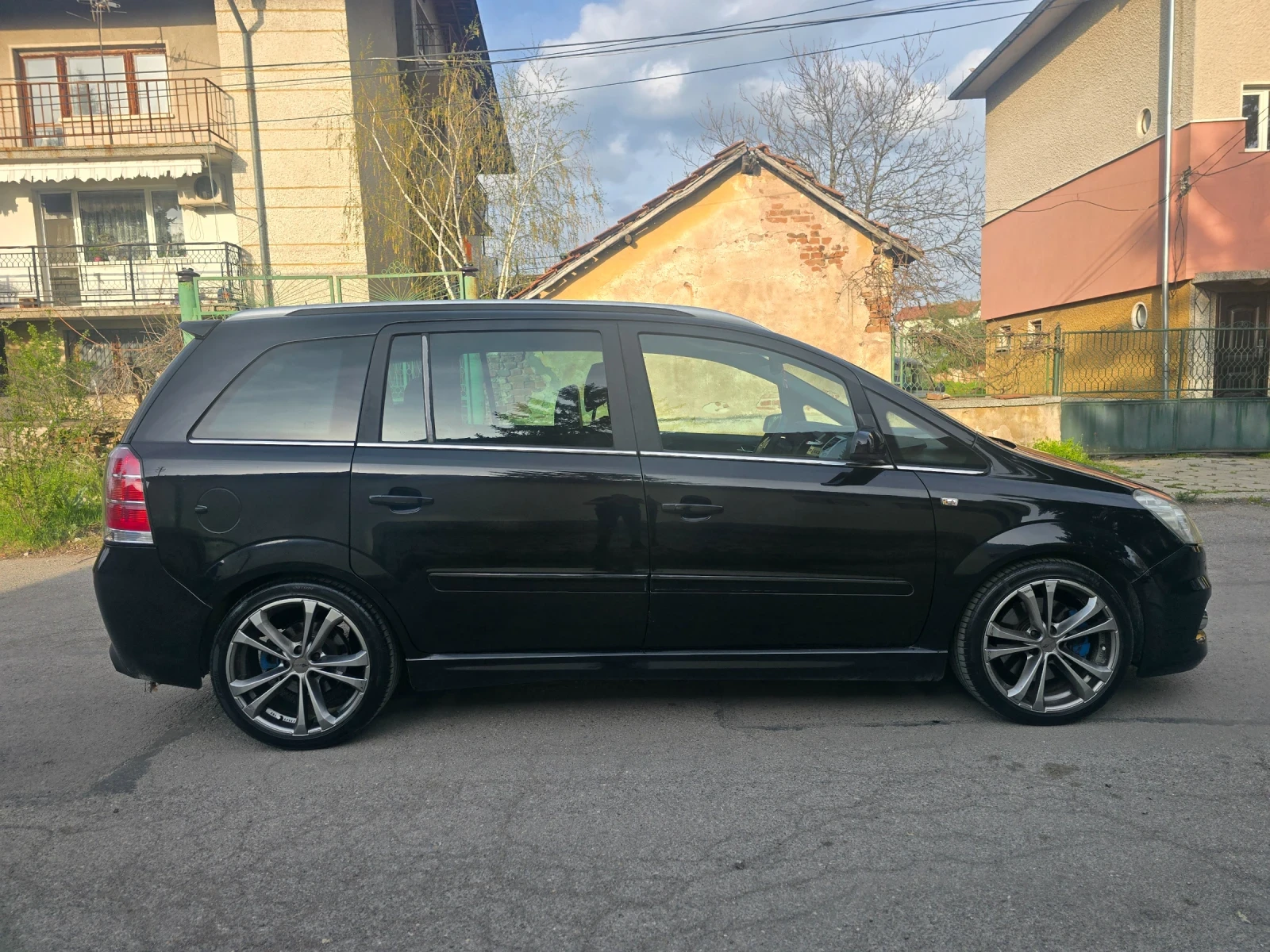 Opel Zafira 2.0TURBO OPC Холандия , снимка 4 - Автомобили и джипове - 54219674
