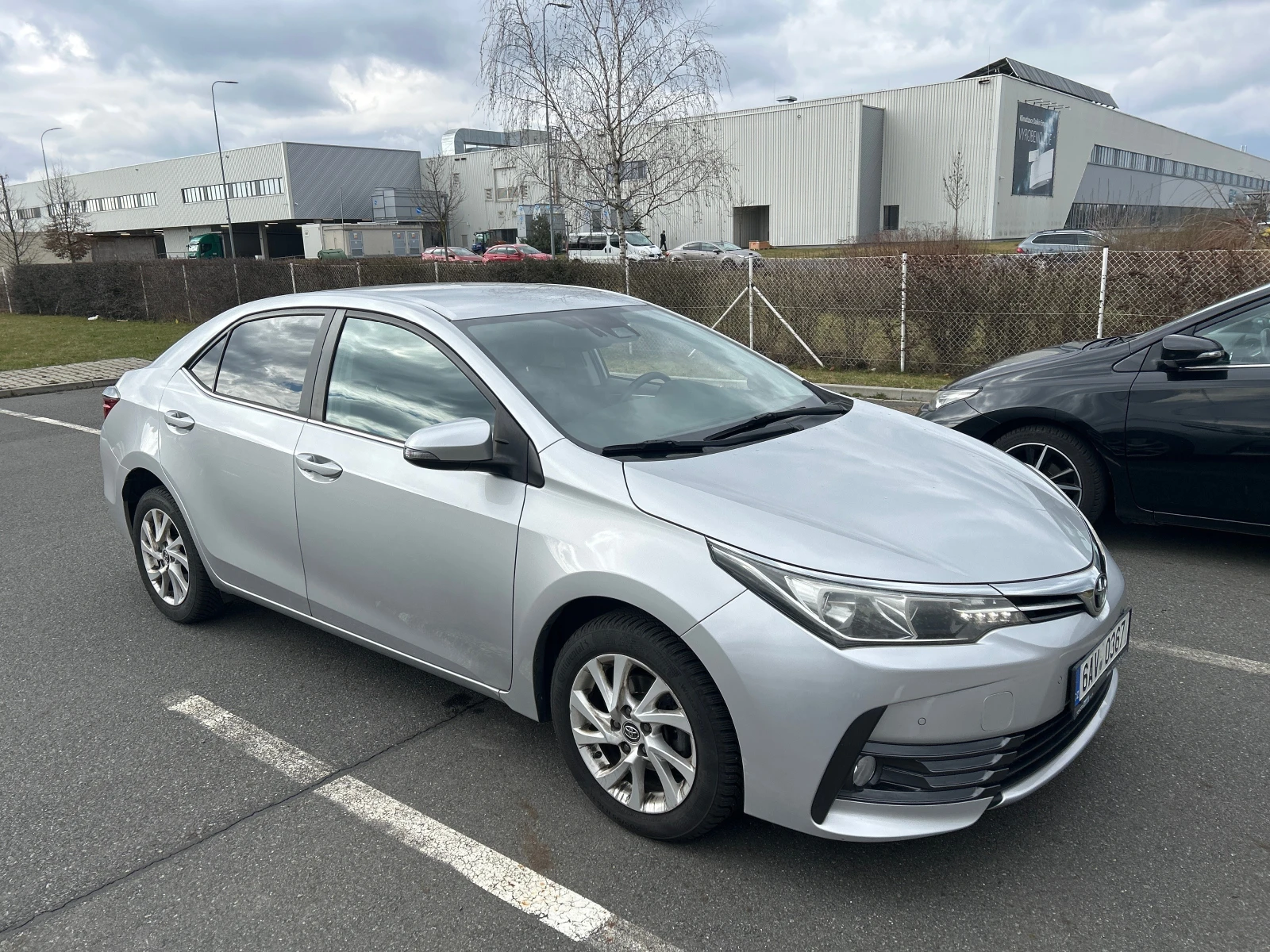 Toyota Corolla 1.6i Valvematic /Active /TREND+ / Очакван!, снимка 3 - Автомобили и джипове - 54306445