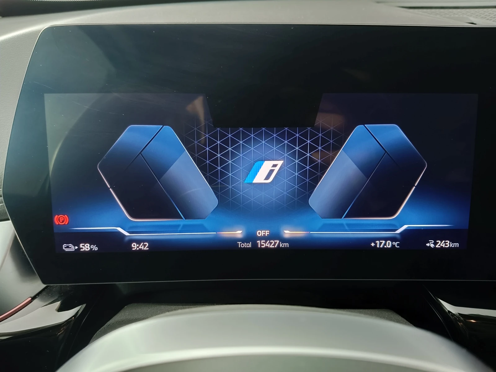 BMW iX1 20, снимка 9 - Автомобили и джипове - 54356249