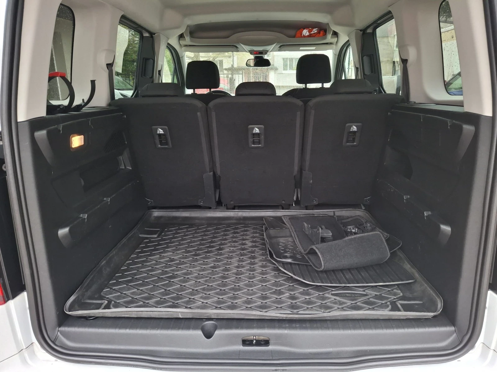 Opel Combo електрик 57КW, снимка 14 - Автомобили и джипове - 54378206