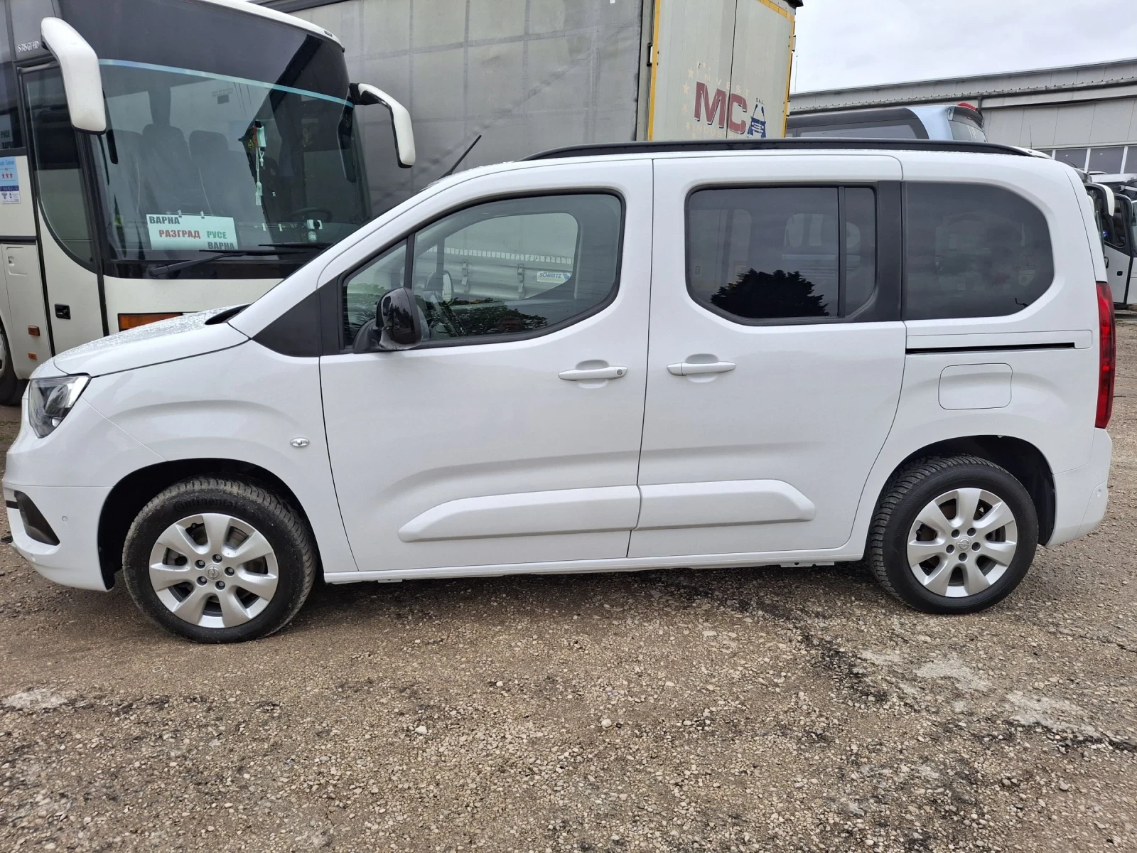 Opel Combo електрик 57КW, снимка 8 - Автомобили и джипове - 54378206