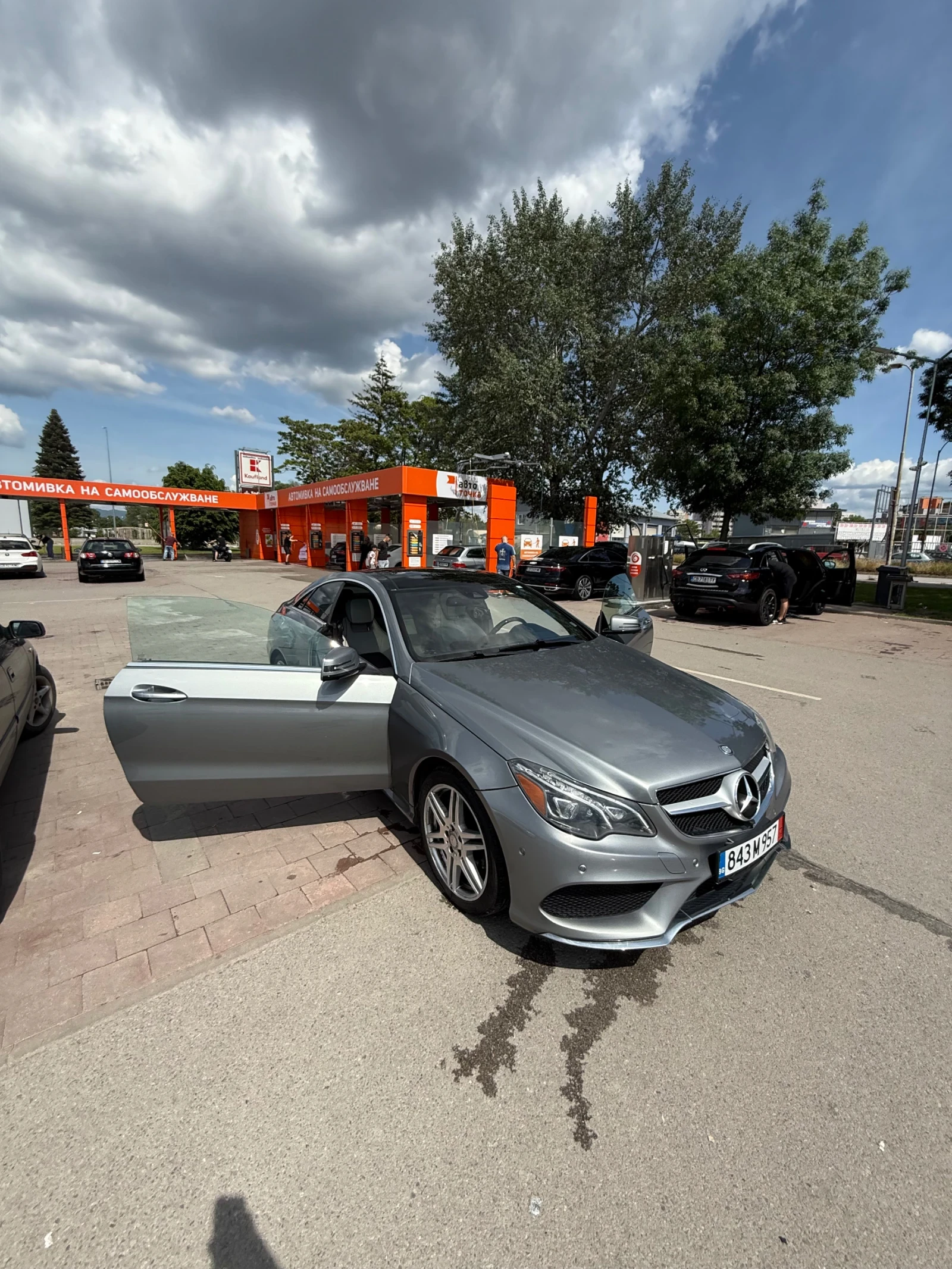 Mercedes-Benz E 500 1/1500 Extended Leather Dash; FULL, снимка 4 - Автомобили и джипове - 54673320