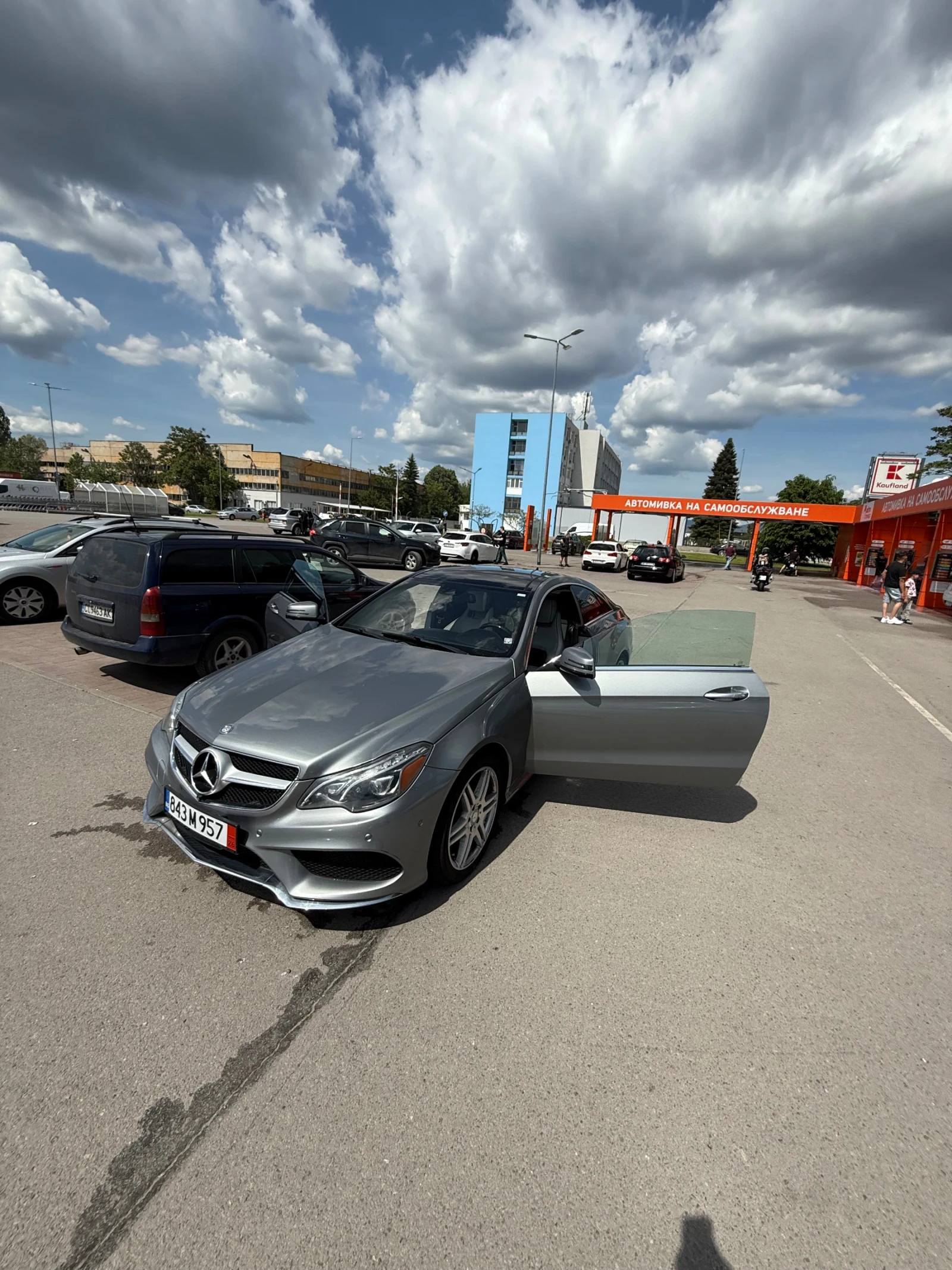 Mercedes-Benz E 500 1/1500 Extended Leather Dash; FULL, снимка 2 - Автомобили и джипове - 54673320