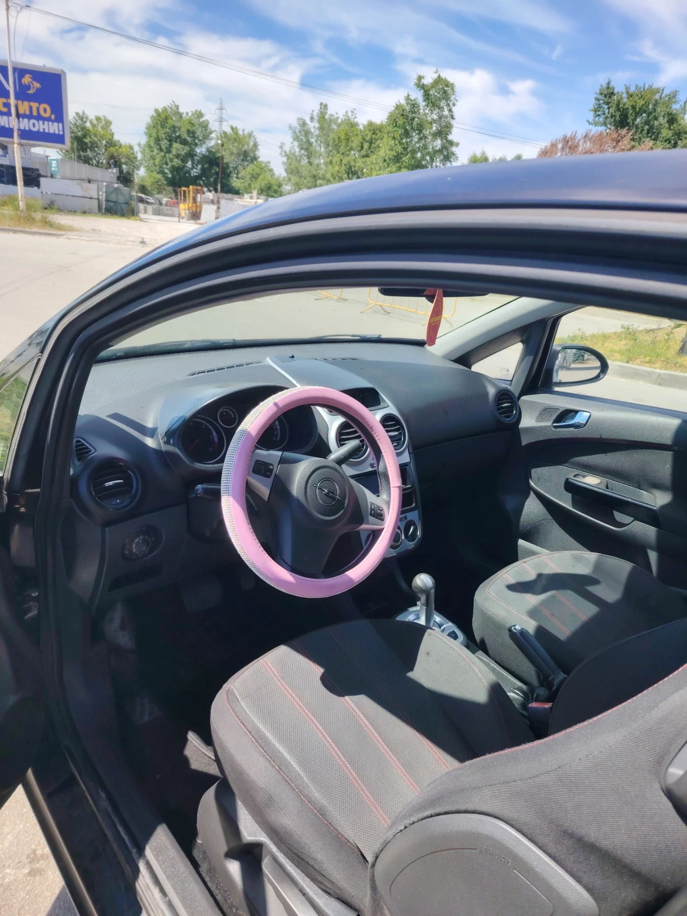 Opel Corsa, снимка 3 - Автомобили и джипове - 54681204