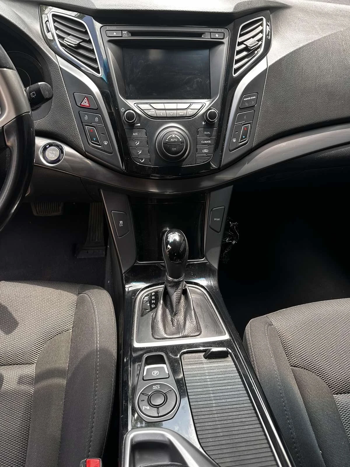 Hyundai I40, снимка 9 - Автомобили и джипове - 54991127