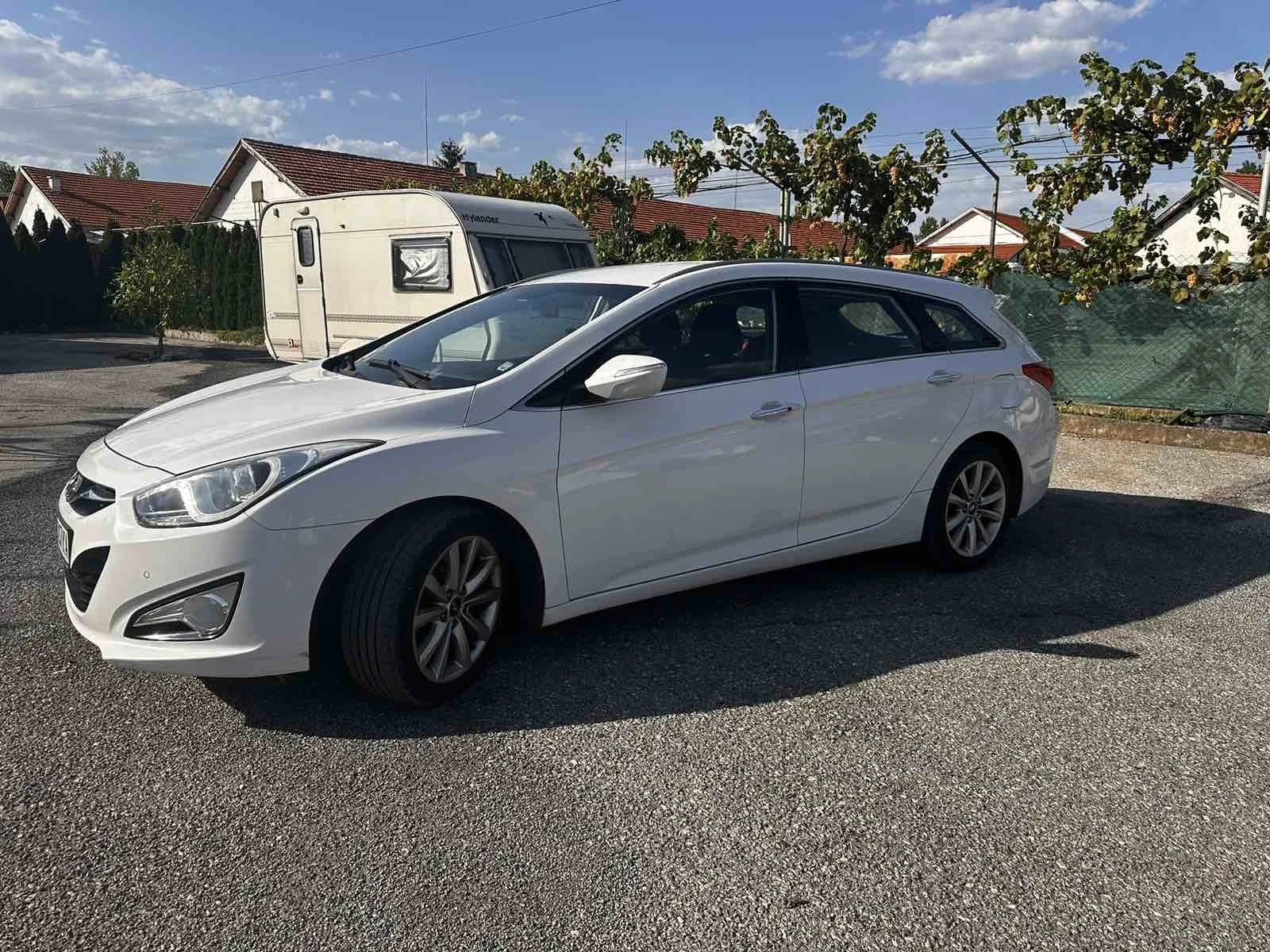 Hyundai I40, снимка 3 - Автомобили и джипове - 54991127