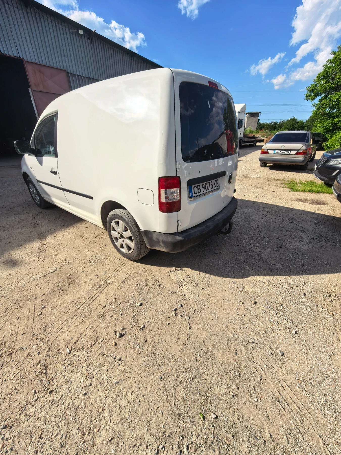 VW Caddy 2.0 SDI, снимка 4 - Автомобили и джипове - 55075898