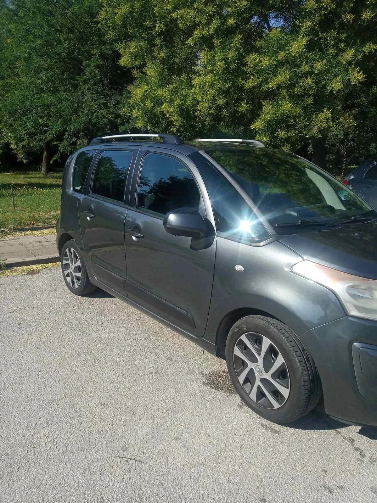 Citroen C3 Picasso, снимка 6 - Автомобили и джипове - 55268975