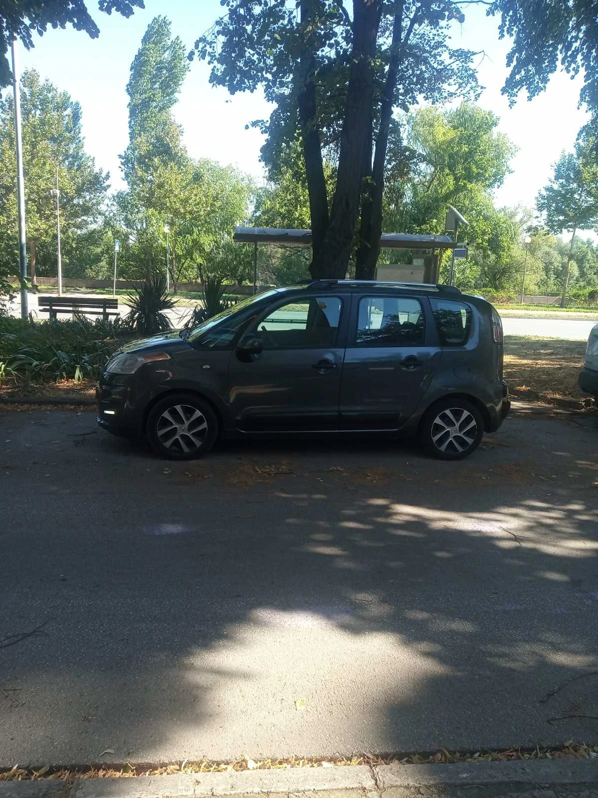 Citroen C3 Picasso, снимка 16 - Автомобили и джипове - 55268975