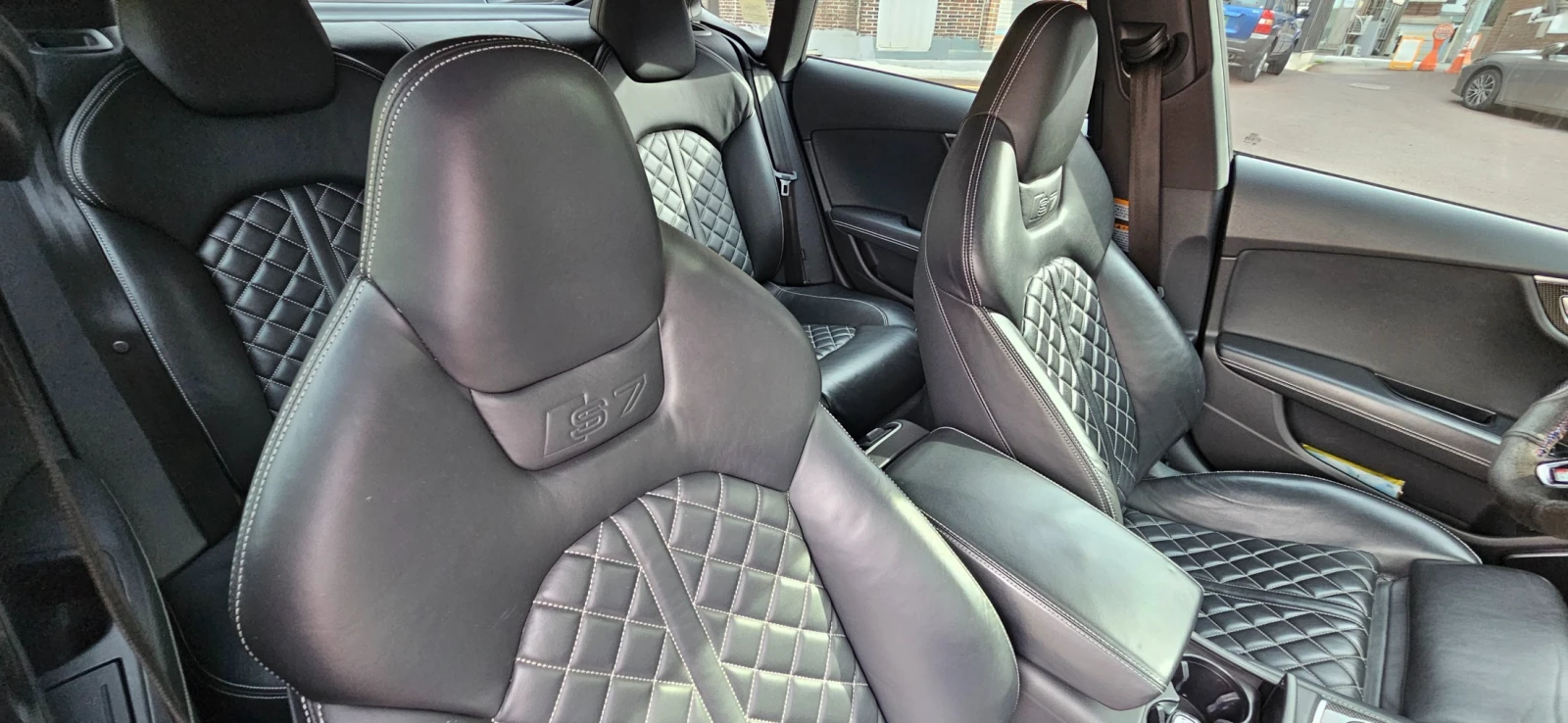 Audi S7 ЕЛ. БАГАЖНИК* HUD* SOFT CLOSE* ЛЮК* КРАЙНА ЦЕНА, снимка 11 - Автомобили и джипове - 55496043