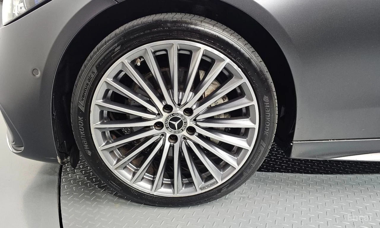 Mercedes-Benz C 300 AMG* LINE* ОБДУХВАНЕ* ДИСТРОНИК* ХЕДЪП* 360КАМЕРА*, снимка 6 - Автомобили и джипове - 55527906