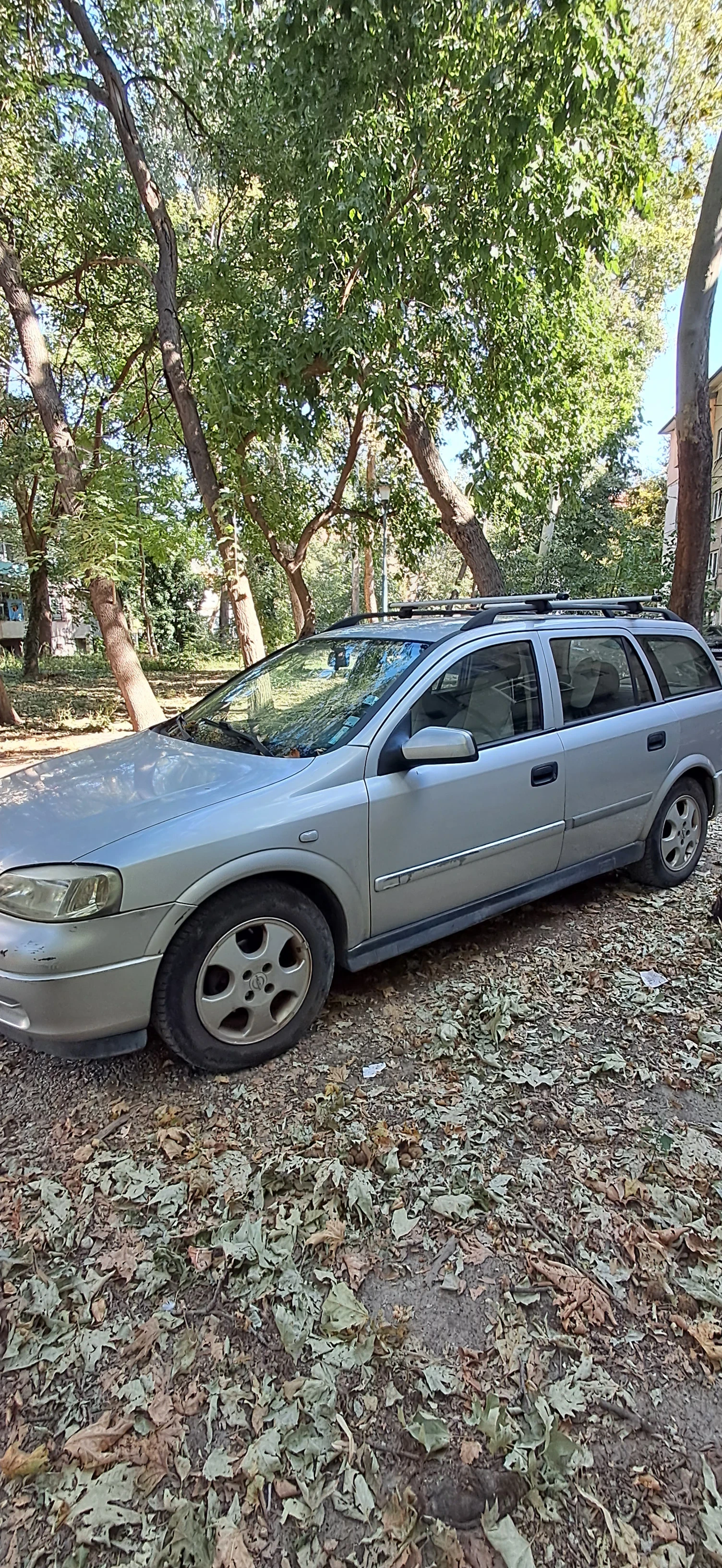 Opel Astra, снимка 2 - Автомобили и джипове - 55531818
