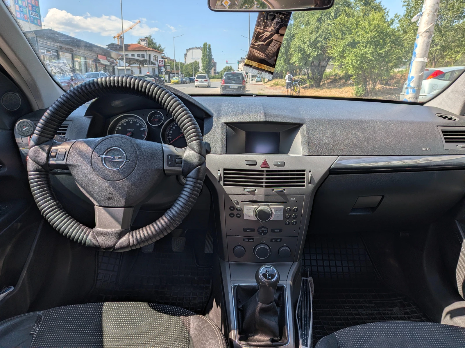 Opel Astra, снимка 13 - Автомобили и джипове - 55538612