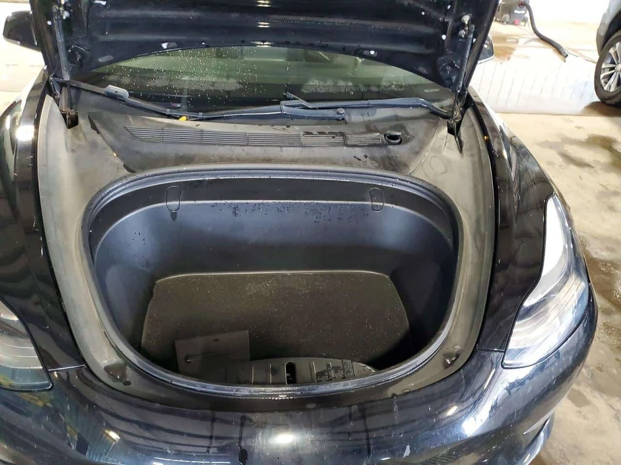 Tesla Model 3 * CARFAX * БЕЗ ПЪРВОНАЧАЛНА ВНОСКА, снимка 11 - Автомобили и джипове - 56254561