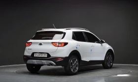 Kia Stonic Diesel 1.6 Trendy * НАЙ-ДОБРА ЦЕНА В БЪЛГАРИЯ* , снимка 2