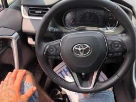 Toyota Rav4 * XLE AWD * ДИСТРОНИК * 2 КЛЮЧА * CARFAX | Auto.bg — изображение 10