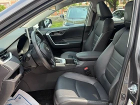 Toyota Rav4 * XLE AWD * ДИСТРОНИК * 2 КЛЮЧА * CARFAX | Auto.bg — изображение 9