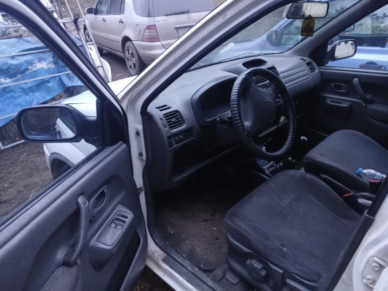 Suzuki Ignis 1.3i, снимка 4 - Автомобили и джипове - 48817404