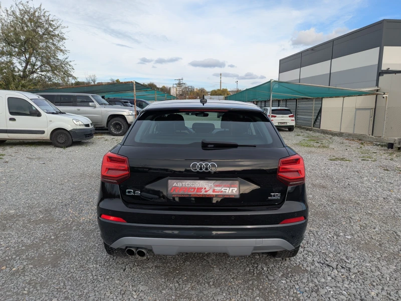 Audi Q2 2.0TDi/Automatic/Quattro/Distronic/Digital/150к.с., снимка 4 - Автомобили и джипове - 52394675