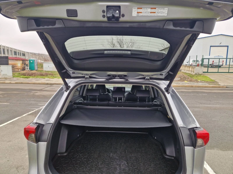 Toyota Rav4 Dynamic Business, снимка 17 - Автомобили и джипове - 53217520