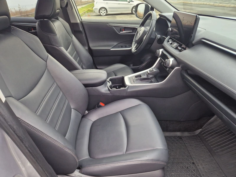 Toyota Rav4 Dynamic Business, снимка 13 - Автомобили и джипове - 53217520