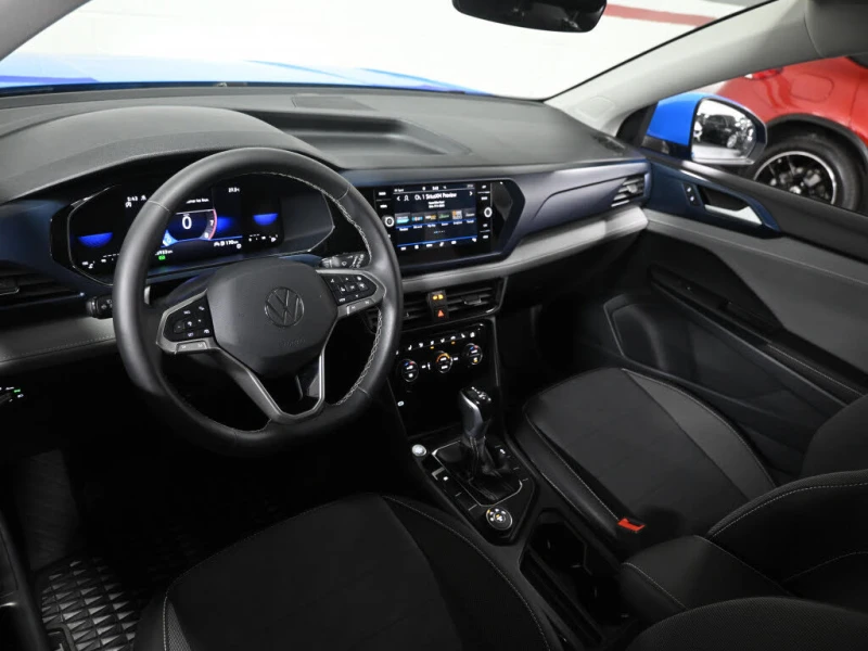 VW Taos Comfortline* 4Motion* АВТОКРЕДИТ* (ЦЕНА ДО БГ)* , снимка 9 - Автомобили и джипове - 53421805