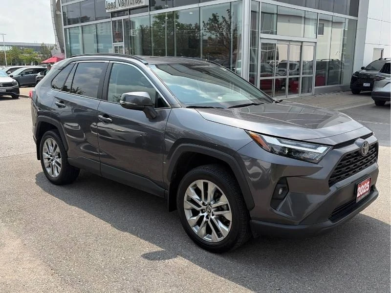 Toyota Rav4 * XLE AWD * ДИСТРОНИК * 2 КЛЮЧА * CARFAX, снимка 2 - Автомобили и джипове - 55707265