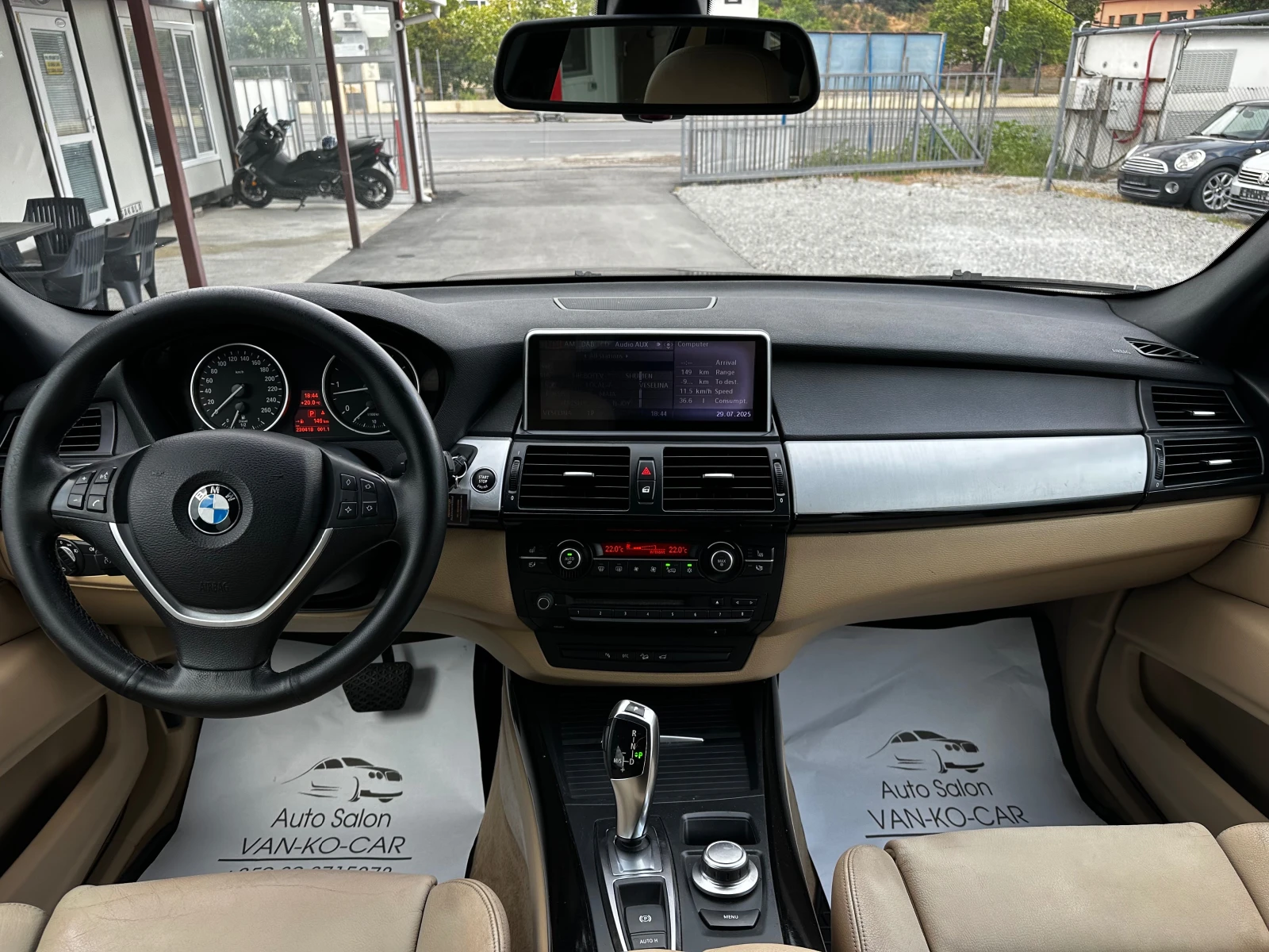 BMW X5 3.0d 235к.с SportPack - изображение 10