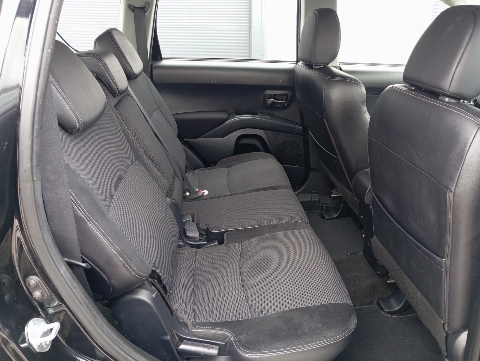 Citroen C-Crosser 2.4i ЛИЗИНГ  - изображение 10