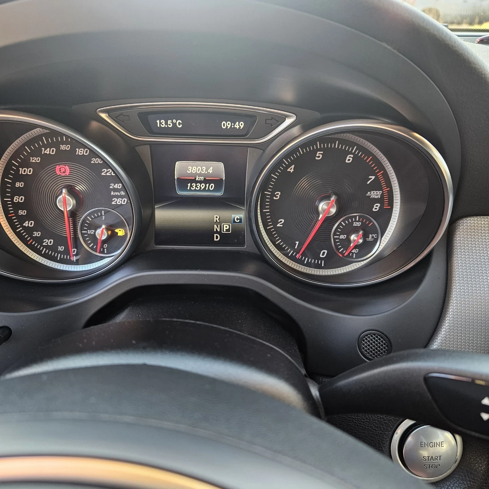 Mercedes-Benz GLA 250 4 MATIC, снимка 15 - Автомобили и джипове - 53726789