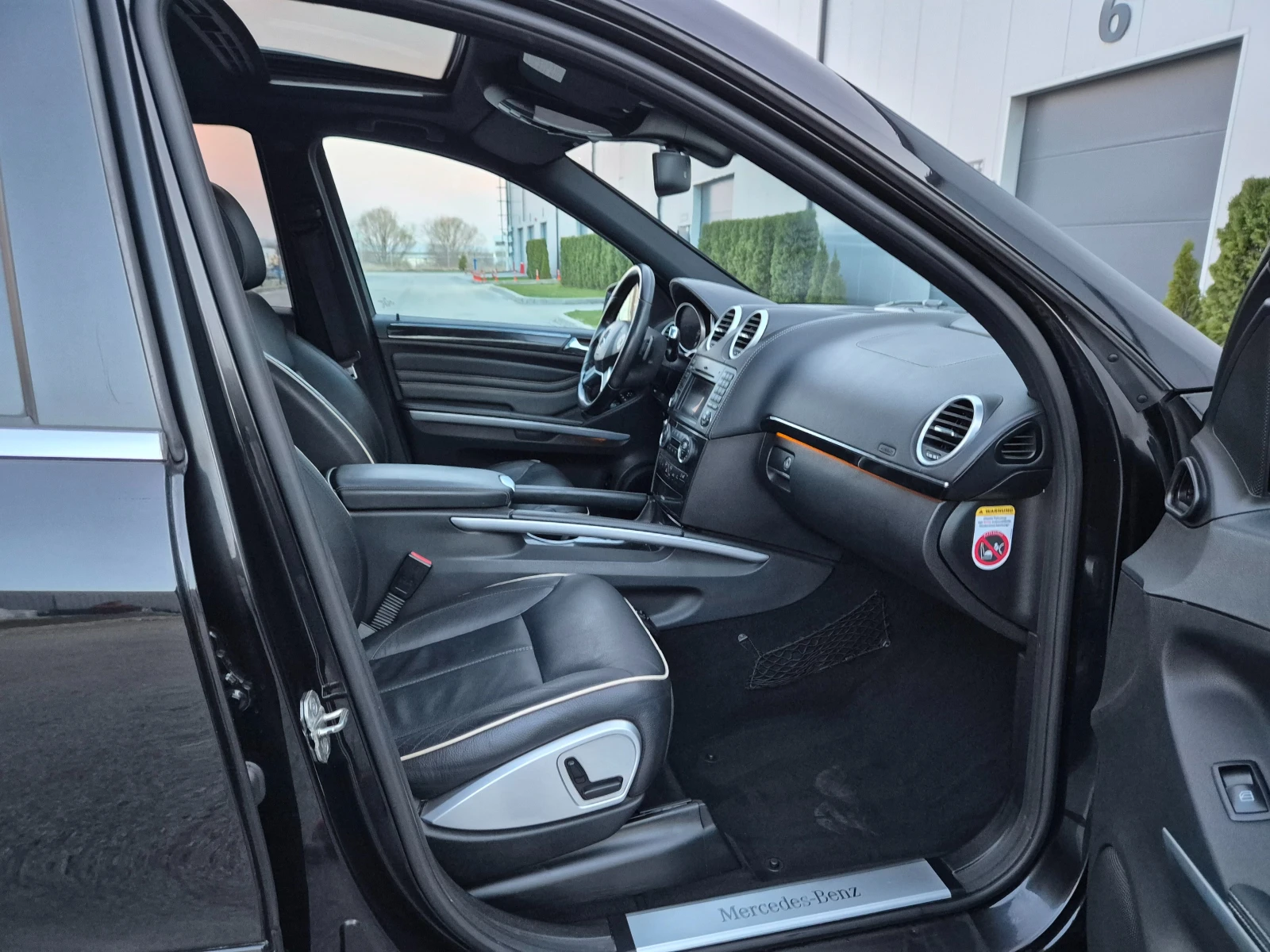 Mercedes-Benz ML 350 350 ML350CDI 231ks. Sport packet , снимка 13 - Автомобили и джипове - 54004178