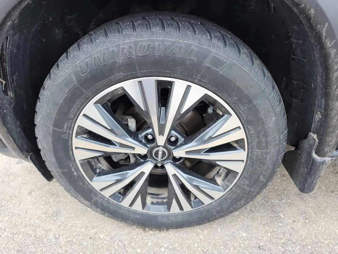 Nissan Rogue SV Пано/CARFAX/Подгрев/Keyless/ Navi/2 Ключа/+ ГУМ, снимка 17 - Автомобили и джипове - 54120339