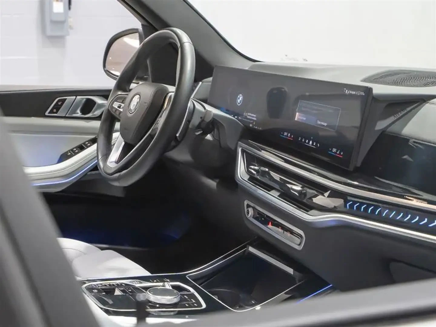 BMW X5 XDRIVE40I| ОТ БМВ| КАМЕРА| ОПЦИЯ ЗА ЛИЗИНГ, снимка 11 - Автомобили и джипове - 54517835