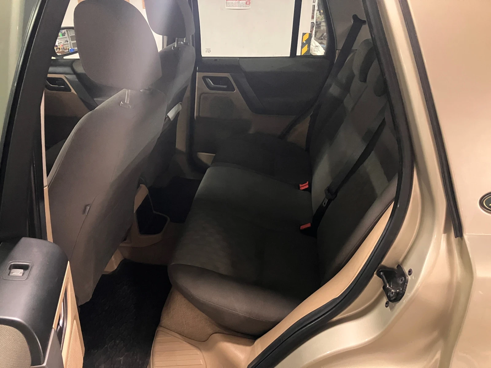 Land Rover Freelander, снимка 8 - Автомобили и джипове - 55429165