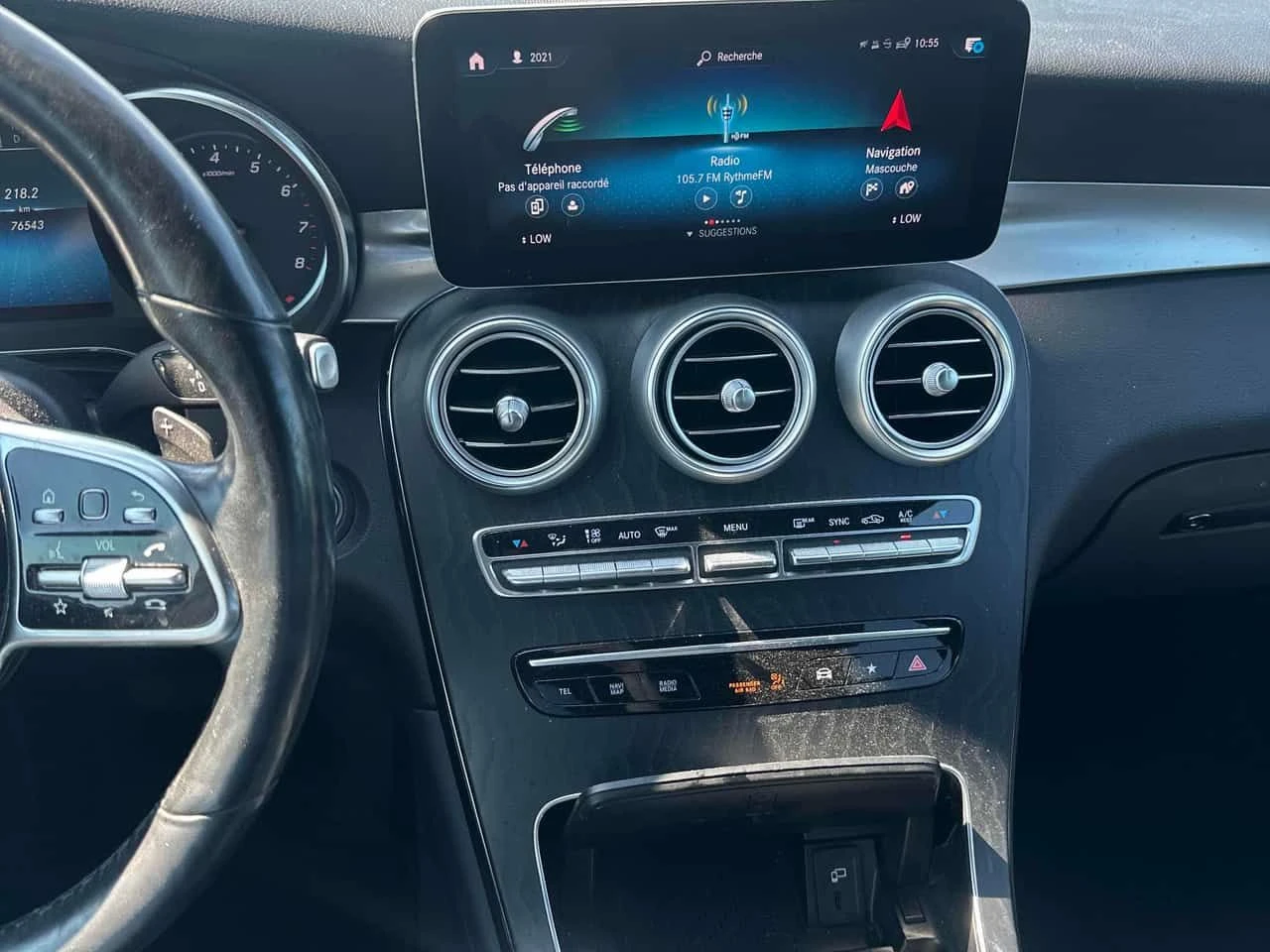 Mercedes-Benz GLC 300 DISTRONIC / CARFAX / АВТОКРЕДИТ, снимка 9 - Автомобили и джипове - 55555819