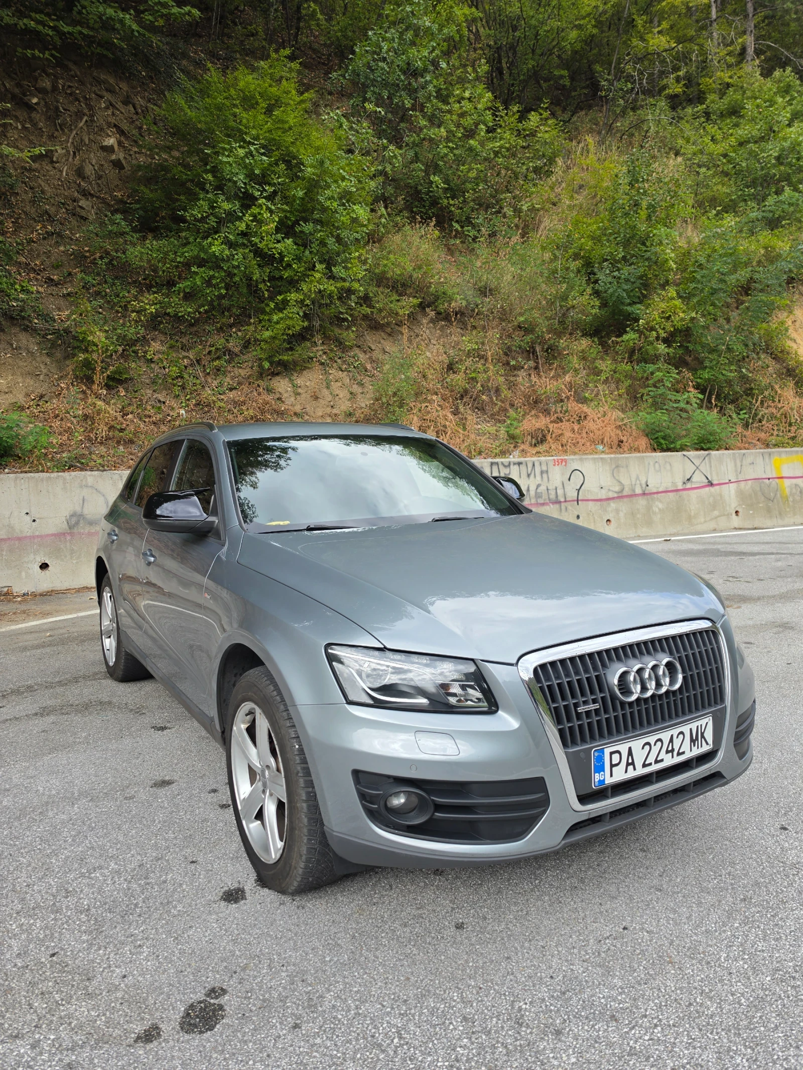 Audi Q5 2.0тди, снимка 2 - Автомобили и джипове - 56289234
