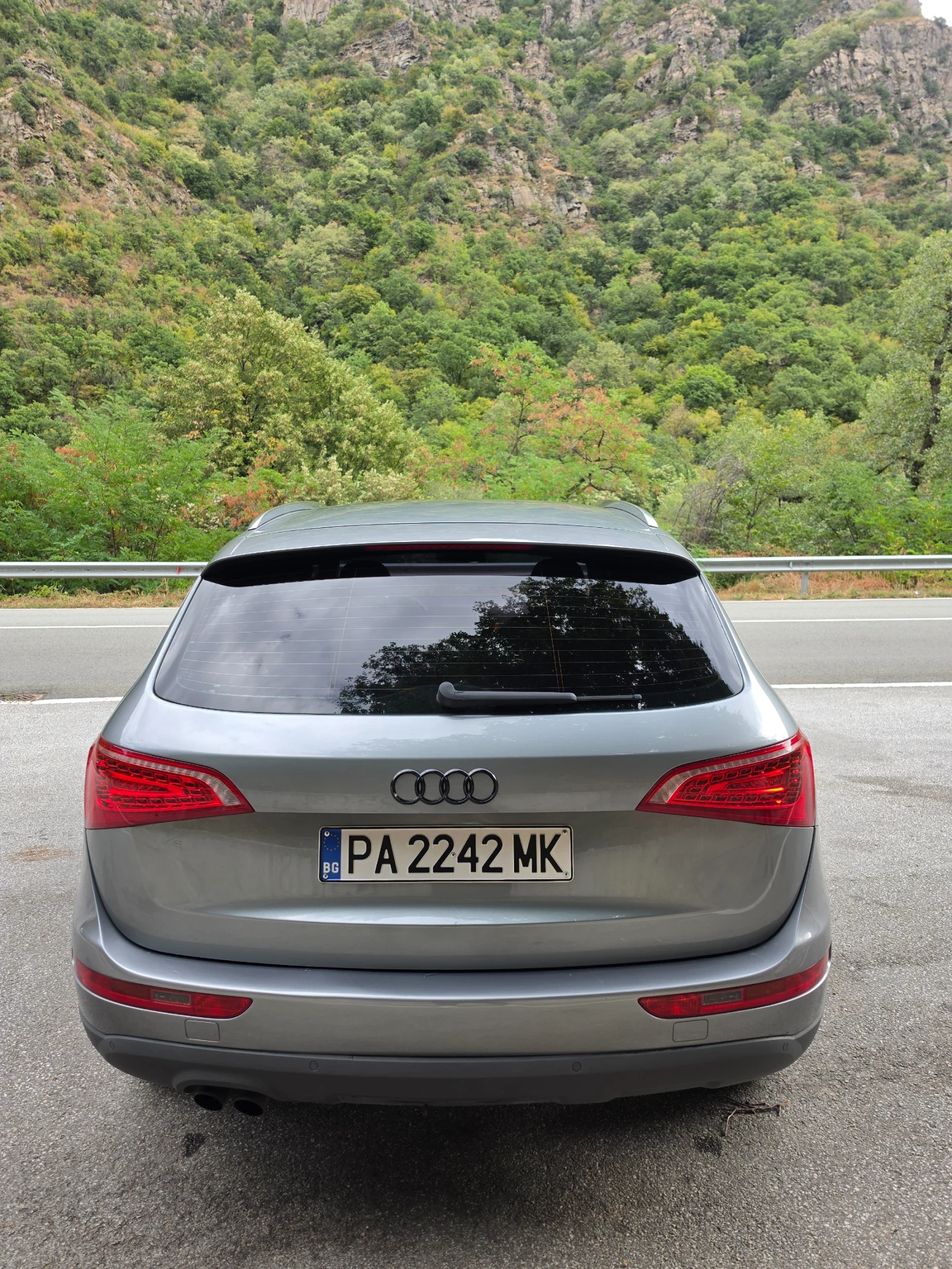Audi Q5 2.0тди, снимка 6 - Автомобили и джипове - 56289234