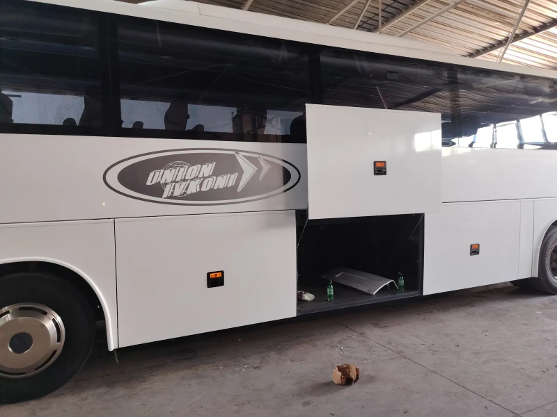 Temsa Safari ТОП СЪСТОЯНИЕ, снимка 3 - Бусове и автобуси - 52486454