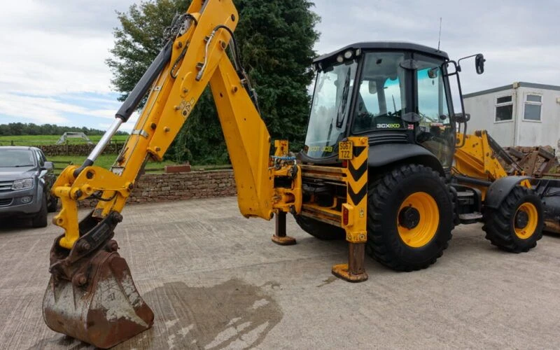 Багер JCB 3CX, снимка 3 - Индустриална техника - 49370263