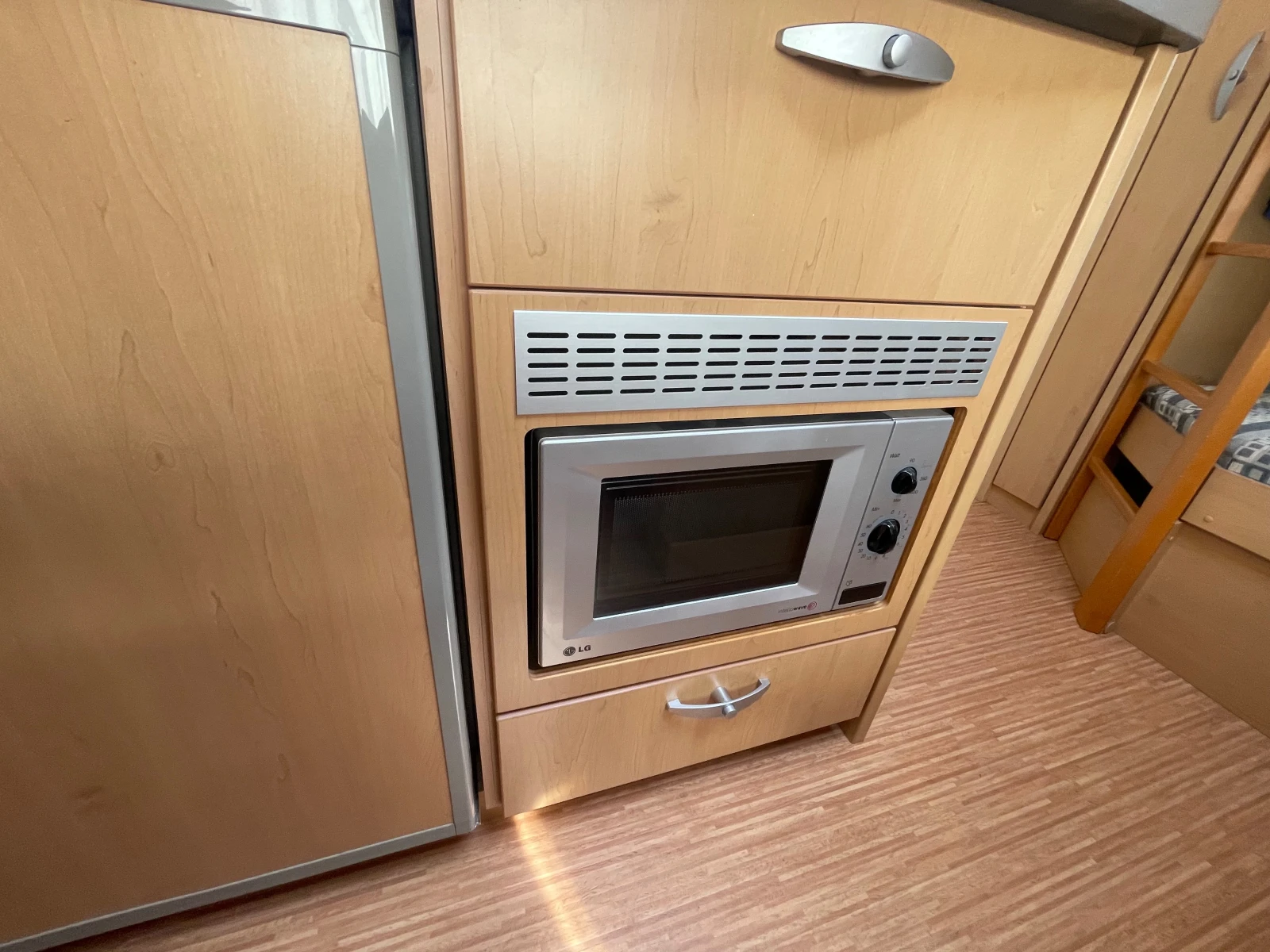 �������� Knaus SÜDWIND 500 | Mobile.bg � ����������� 12