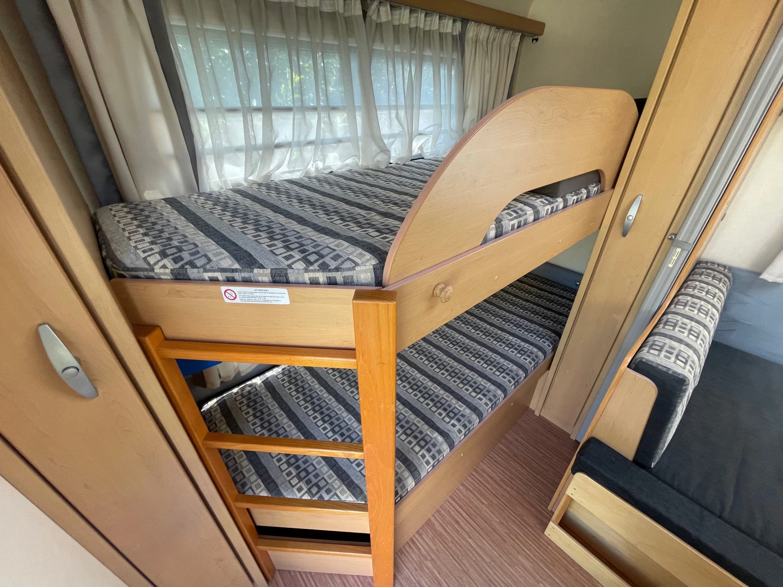 �������� Knaus SÜDWIND 500 | Mobile.bg � ����������� 5