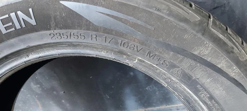 Гуми Зимни 235/65R17, снимка 6 - Гуми и джанти - 35130315