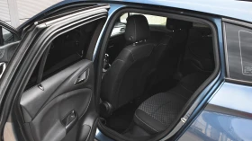 Opel Astra Sports Tourer 1.6 CDTi Advance, снимка 9